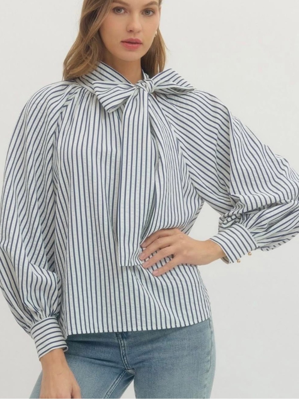 Entro Women’s Navy Striped Bow Tie L/S Blouse Medium NWT Preppy Nautical